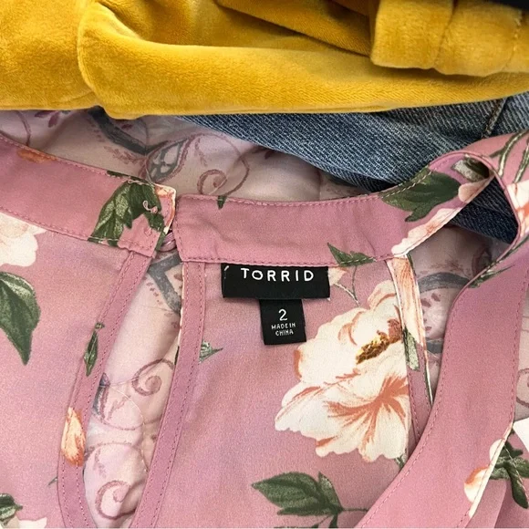 Torrid Georgette Floral Goddess Blush Pink Tank top SZ 2X - Picture 5 of 8